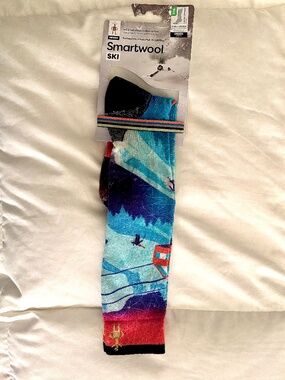 Smartwool Knee High Merino Socks Size Medium NEW